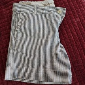 Docker's women's shorts